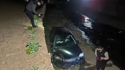 Çorlu'da otomobil dereye uçtu: Sürücü kazadan yara almadan kurtuldu!