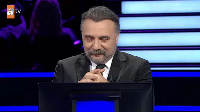 Hangisi malzemeleri arasında üzüm suyu, buğday unu ve mısır unu yer alan Rize'nin coğrafi işaret tescilli bir tatlısıdır?