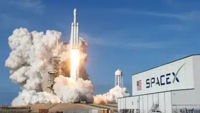 SpaceX halka arz mı oluyor, ne kadar toplayacak, piyasa değeri ne olacak?