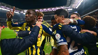 İşte Fenerbahçe’yi yarışta tutan 11 mucize gol: Rakipler 80. dakikadan korkar oldu!