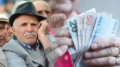Emekliler ek ödeme oranlarının yüzde 10'a yükseltilmesini talep ediyor