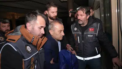 6 yıl sonra gelen adalet! Tuncay Sonel parmaklıklar ardında: Kelepçesini montuyla gizledi
