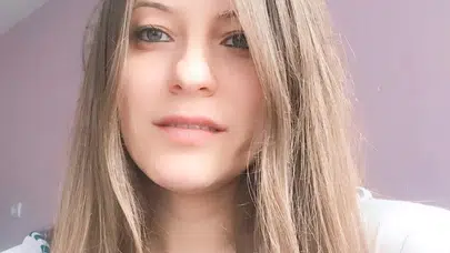 Ebru Yurtuluğ kimdir, nereli? Ebru Yurtuluğ Uşak Belediyesi bünyesinde hangi görevde bulundu?