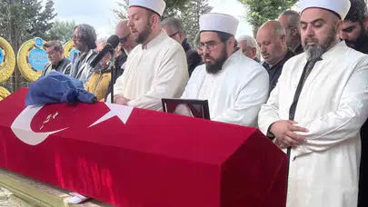 Cenaze töreninde yumruk yumruğa gelindi: Ferdi Atuner'in damadı ile ünlü oyuncu arasında şok tartışma!