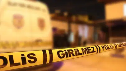 Mersin'de şarj kablolu vahşet! Barışma teklifiyle çağırdı, 10 kez bıçakladı...