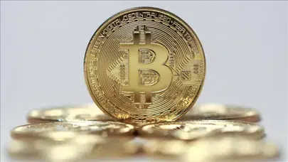 73 bin doların üstü başka bir dünya! Bitcoin tarihi zirveye koşuyor: İşte kritik analizler