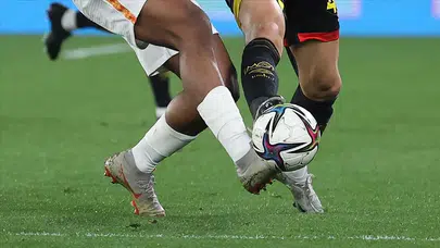 15 Nisan futbol programı: Bugün hangi maçlar var, Bayern Münih–Real Madrid ne zaman, Arsenal maçı kaçta, şifresiz mi?