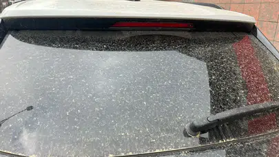 Bugün Arabalarda Neden Toz Var? 2 Nisan 2026 Türkiye’de Araçlar Neden Çamur Oldu?