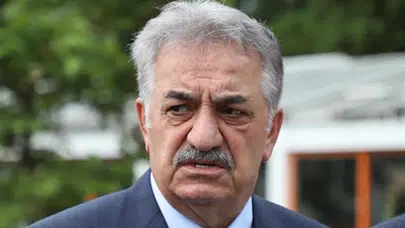 Hayati Yazıcı’dan Özgür Özel’e sert yanıt: 'Yanlışta ısrar etmek anormalliktir!'