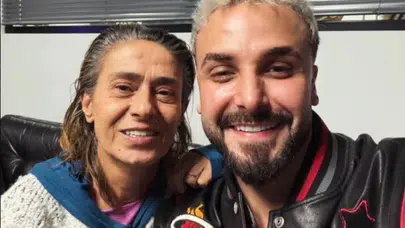 Yıldız Tilbe bombayı patlattı! Sefo ile o fotoğrafı paylaştı