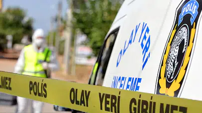 Sokak ortasında kıskançlık dehşeti: Boşandığı karısının yanındakini öldüresiye bıçakladı!