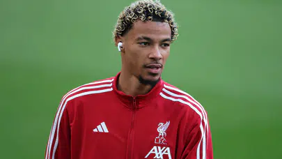 Hugo Ekitike sağlık durumu nasıl? PSG maçında ne oldu, kaç ay sahalardan uzak, Dünya Kupası’nda oynayacak mı?