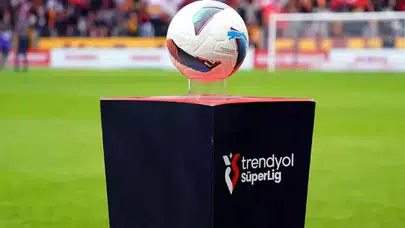 Nefesler tutuldu... Süper Lig'de şampiyonun belli olacağı o tarih açıklandı!