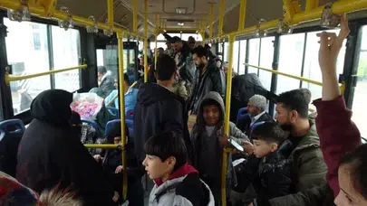 Suriyelilerin büyük dönüşü hız kazandı: 'Türkiye nasılsın Türkiye' çığlıklarıyla gittiler!