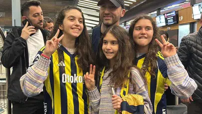 Kovuldu ama alkışlarla uğurlandı! Tedesco’nun veda anında gözyaşları sel oldu