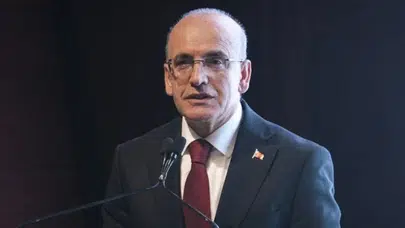 Bakan Şimşek'ten sanayiciye destek müjdesi: 'Kapsamlı tedbirler alıyoruz!'