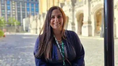 İngiltere'de aşırı sağın yükselişi kabineyi değiştirdi! Konut Bakanlığı bir Türk’e emanet