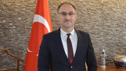 Türkiye Kayak Federasyonu'nda Süleyman Şahin yeniden başkan seçildi!