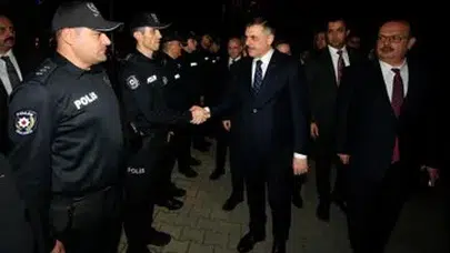 Emniyette moral zirvesi! Bakan Çiftçi: 'Ayaklarına taş değmesin'