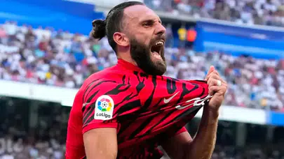 Aziz Yıldırım'dan transfer bombası: Efsane golcü geri dönüyor!