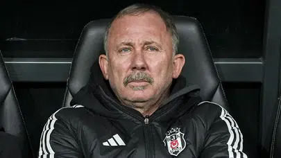 Sergen Yalçın’a şişe, yönetime istifa: Beşiktaş’ta 5 yılda 10 hoca neyi çözdü?