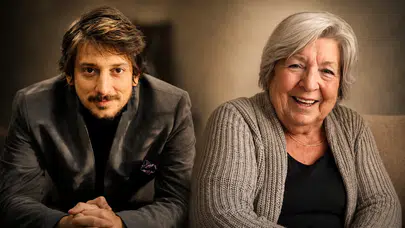 Engin Hepileri’nin annesine son veda! Cenazede yürek yakan anlar