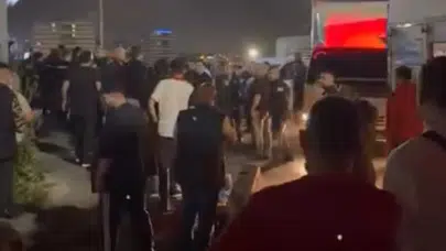 Polis araçlarını parçaladılar, 13 memuru yaraladılar! İstanbul'da ortalık savaş alanı