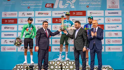 Çeşme’den Ankara’ya nefes kesen yarış: TUR 2026 finalleri tamamlandı!