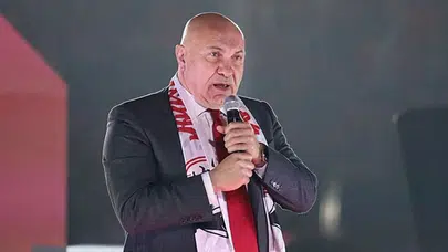 Yüksel Yıldırım Resmen Açıkladı: Galatasaray'dan İki İsim Radarda!