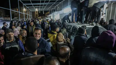 Mısır’dan dönüş yolculuğu: Filistinli yaralılar vatan toprağına ayak bastı