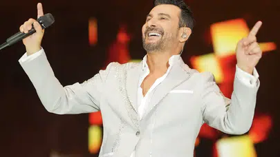 Gökhan Tepe'den Antalya'da bayram konseri ve yapay zeka çıkışı