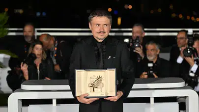 Altın Palmiye sahibini buldu: Cristian Mungiu ikinci kez kürsüde