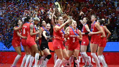 Uluslararası arenada Türk modeli: Voleybolun zirve yolculuğu tescillendi