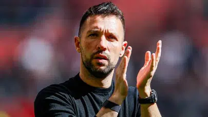 Avrupa bu İtalyanı konuşuyor: Francesco Farioli Porto ile zirveye demir attı!