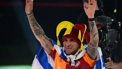 Kutlamadaki o gözyaşlarının ardındaki gizem çözüldü: Lucas Torreira ayrılıyor mu?