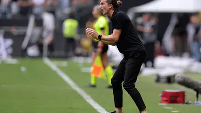 Filipe Luis’ten kötü haber geldi, Önder Özen düğmeye bastı: Yeni hoca gündemde