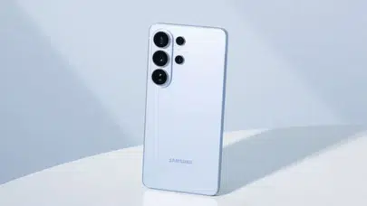 Samsung’dan radikal karar! Galaxy S27 ekranları Çinli dev BOE’ye emanet