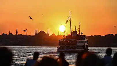Kavurucu sıcağa yıldırım molası: 33 derece şoku geliyor!