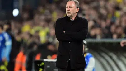 Beşiktaş'ta kupa enkazı: Sergen Yalçın bavulları topluyor mu? Asbaşkan Kılıç’tan flaş açıklama