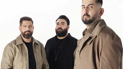 Sakiler’den Kenan Doğulu klasiği: Şeytan Tüyü kliplendi