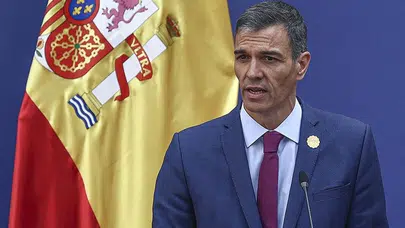 İspanya Başbakanı Pedro Sanchez’in uçağı Ankara’ya acil iniş yaptı