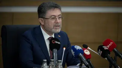 'En büyük sorumluluğumuz' diyerek açıkladı! Bakan Yumaklı'dan çiftçilere 'yol arkadaşlığı' sözü