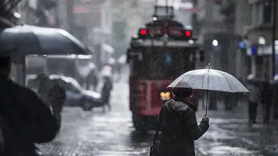 Gökyüzü delindi sıcaklık çakıldı: 39 şehir için sarı alarm verildi!