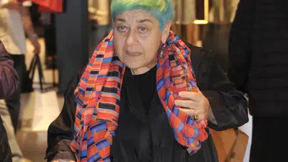 Oyuncu Serra Yılmaz Nişantaşı City's'de alışveriş turunda görüntülendi
