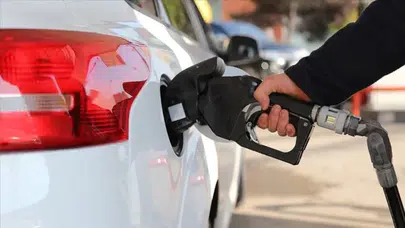 Sürücüler dikkat: Benzine 2 TL zam kararı! Peki pompaya ne kadar yansıyacak?
