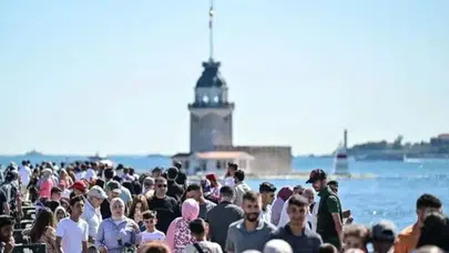 Kışlıkları kaldırın, yaz geri dönüyor! İstanbul’da cuma günü sıcaklık patlaması yaşanacak