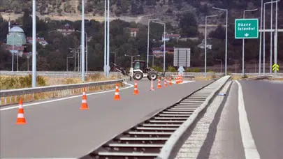 Bugün yola çıkacaklar dikkat! İşte il il trafiğe kapatılan o güzergahlar