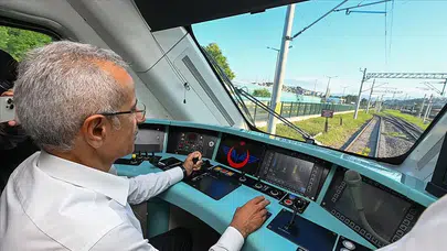 Yılda 30 milyon yolcu taşıyacak: Türkiye’nin yeni demiryolu koridoru şekilleniyor