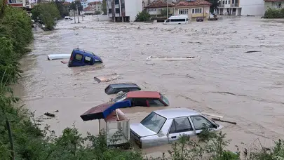 13 Mayıs Samsun'da okullar tatil mi? Havza’da hangi dereler taştı, evleri su bastı mı, hangi okullar kapatıldı?