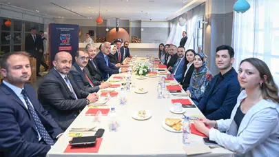 Bakan Ersoy’dan küresel hamle: Türkiye kültür, sanat ve turizmin yeni merkezi oluyor!